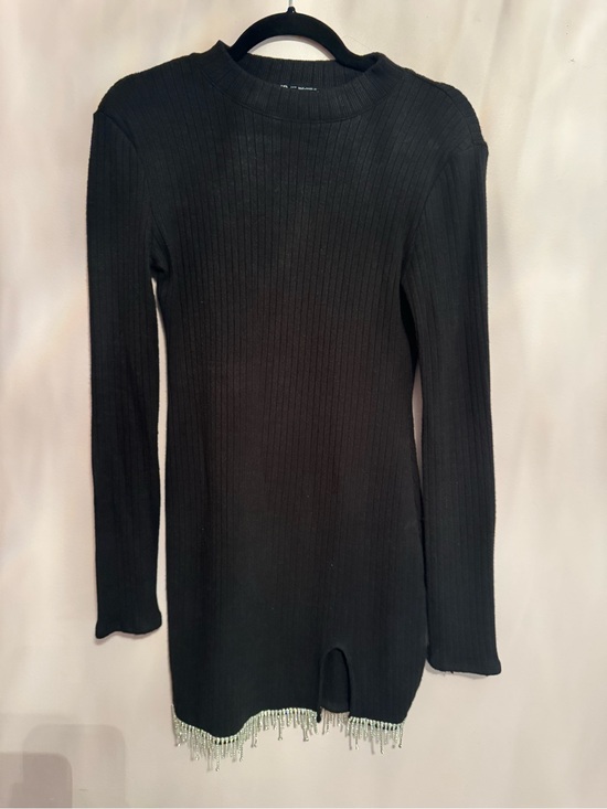 Zara Tops - ZARA Black Ribbed Long-Sleeve Sweater Top with Fringe